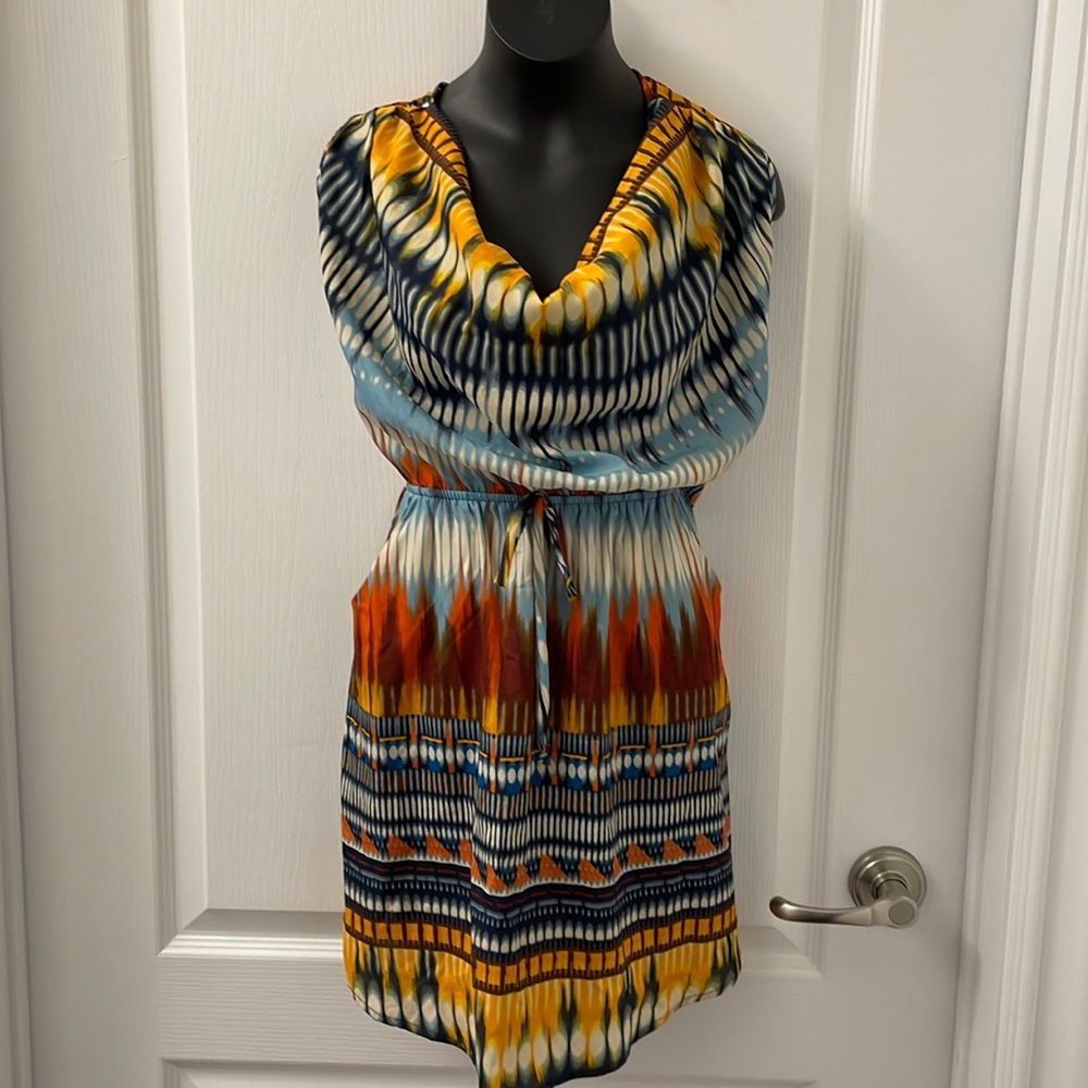 Snap cowl neck sleeveless mini dress with open back & elastic waist Sz D